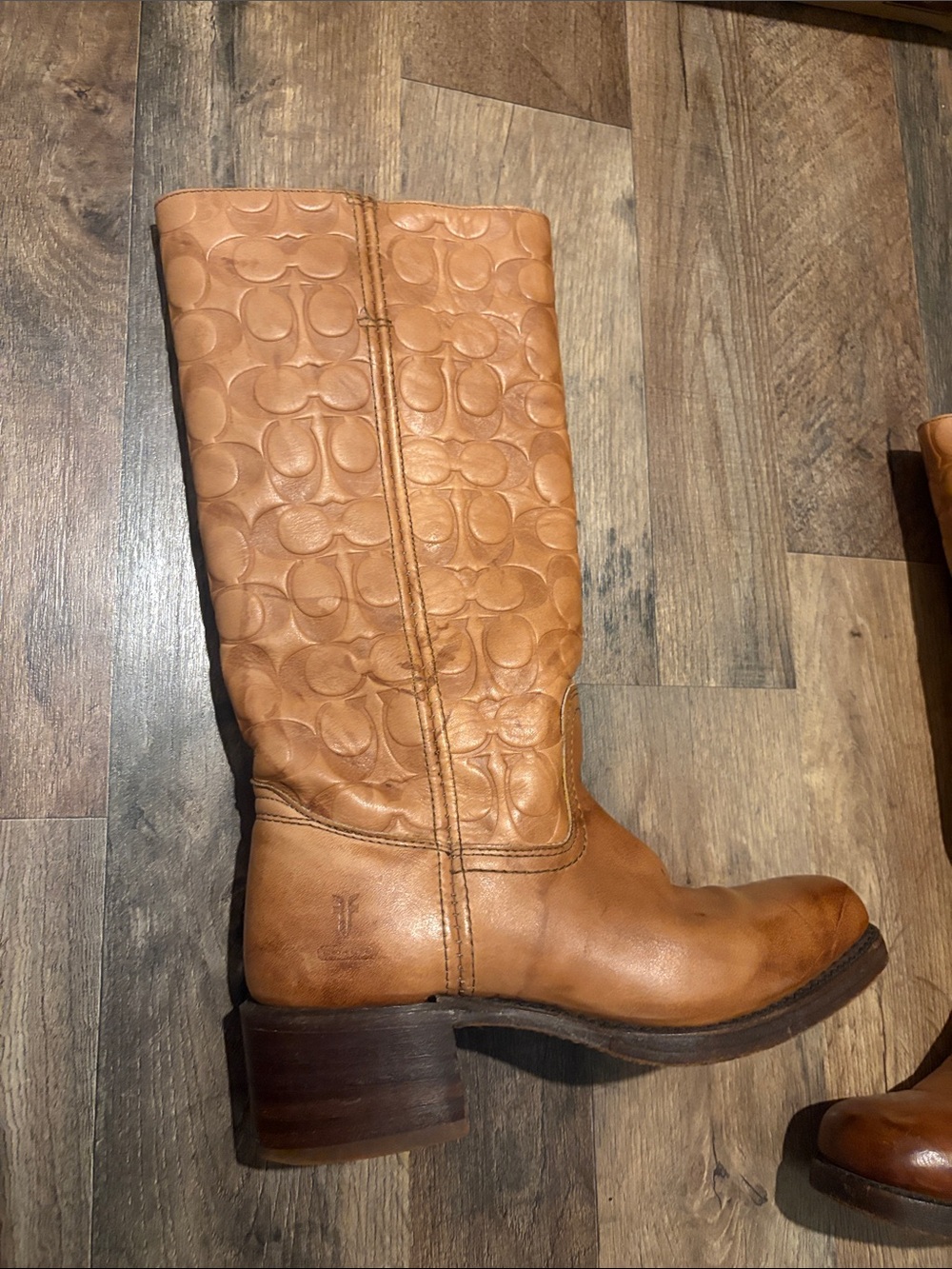 Frye Campus Boots Frye/Coach Cognac Leather Embossed Logo Boots - Picture 2 of 15